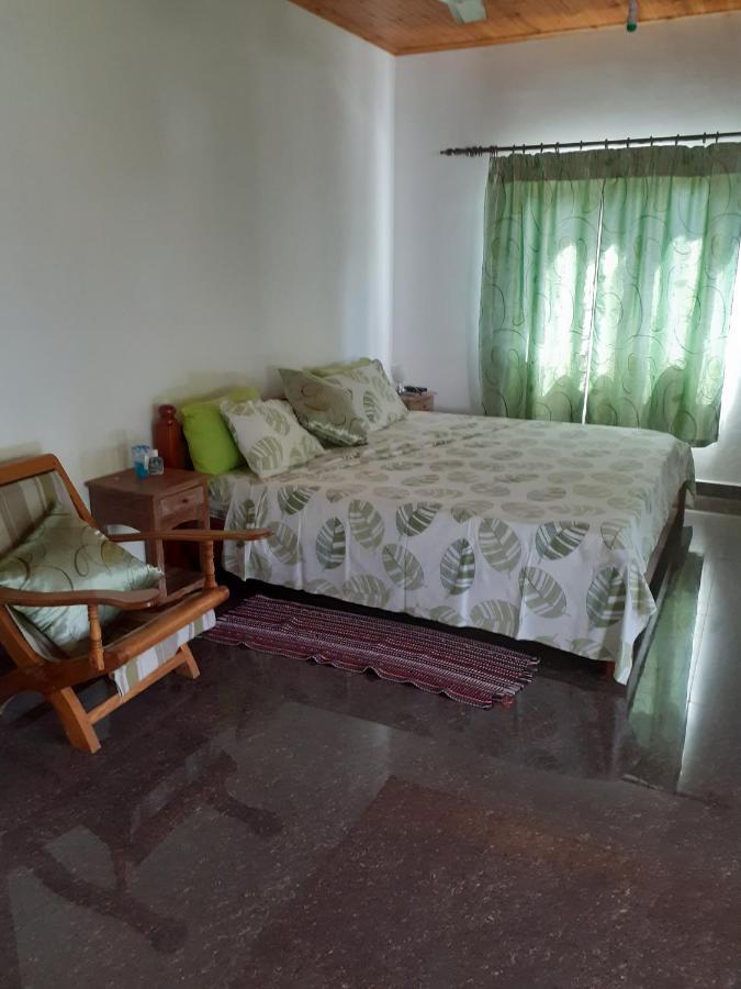 Corner Bay Apartments Beau Vallon,Mahe Виктория Экстерьер фото